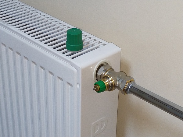 danfoss pressure independent straight thermostatic valve body